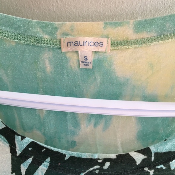 Women's Bamboo Print Top - Picture 7 of 7